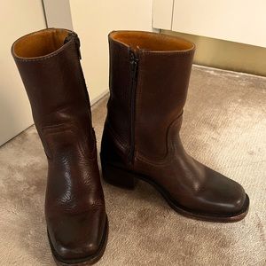 Vintage FRYE Short Campus